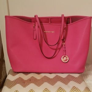 Raspberry Michael Kors Jet Set Travel Tote